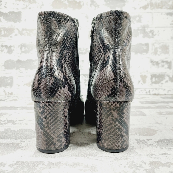 Marc Fisher Dyvine Snake Print Block Heel Zip Up Ankle Booties V695 - Picture 7 of 14